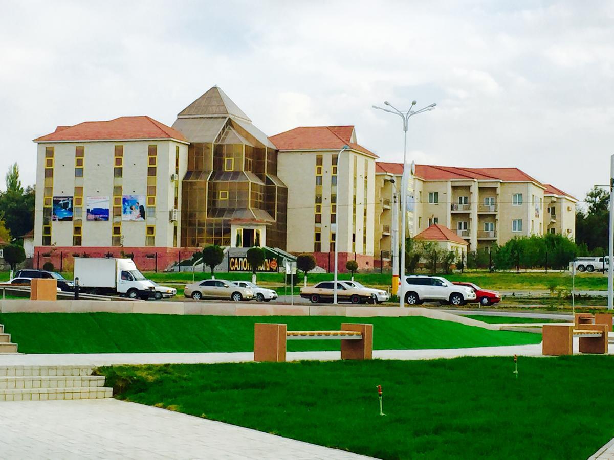 Hotel Ark Ms Тараз Екстериор снимка